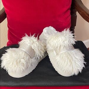 UGG Fur cream Slip-On mules